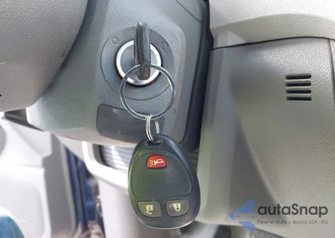 2011 Chevrolet Traverse Ls z USA, uszkodzony, nr VIN 1GNKVFED3BJ323245